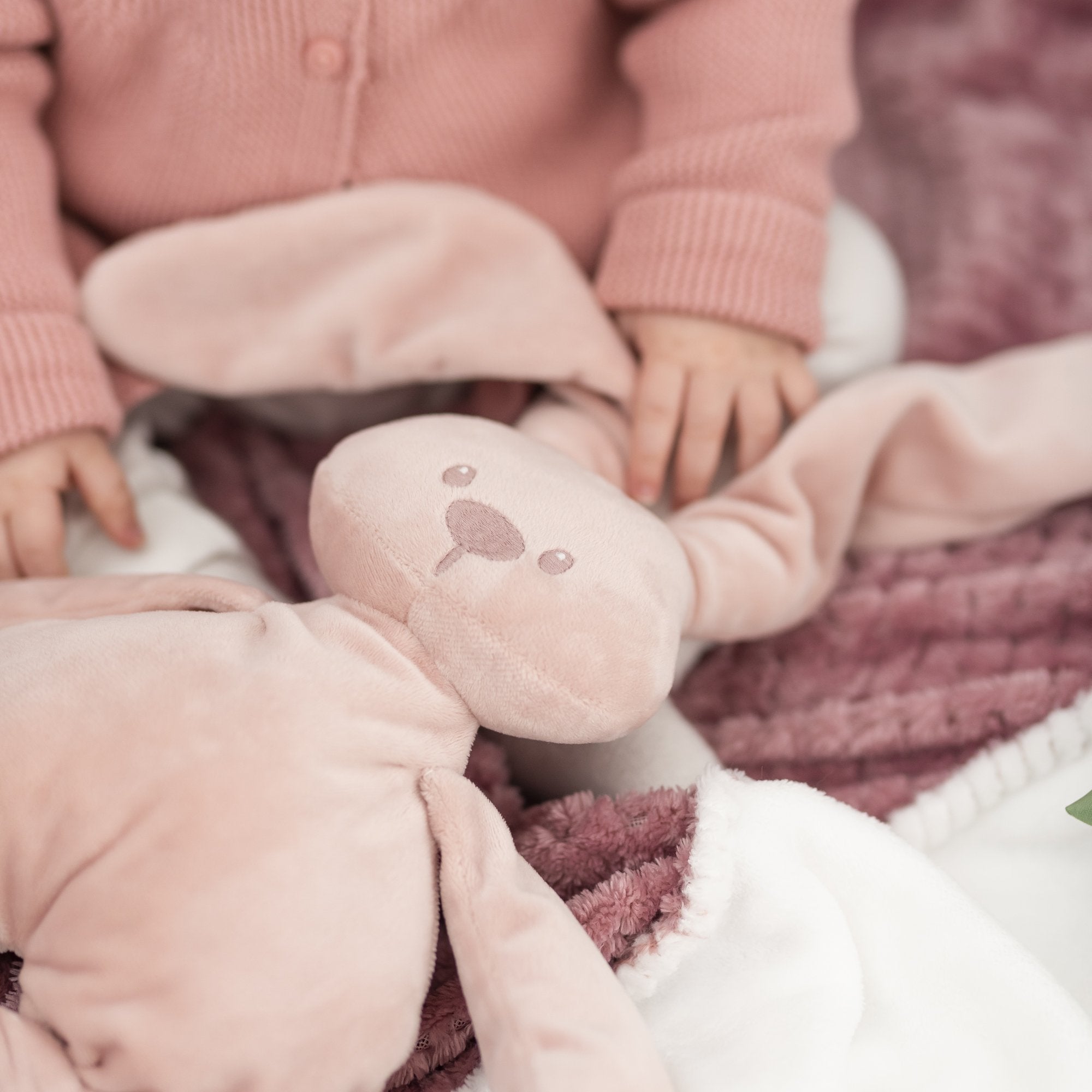 Игрушка мягкая Nattou Soft toy Lapidou Кролик