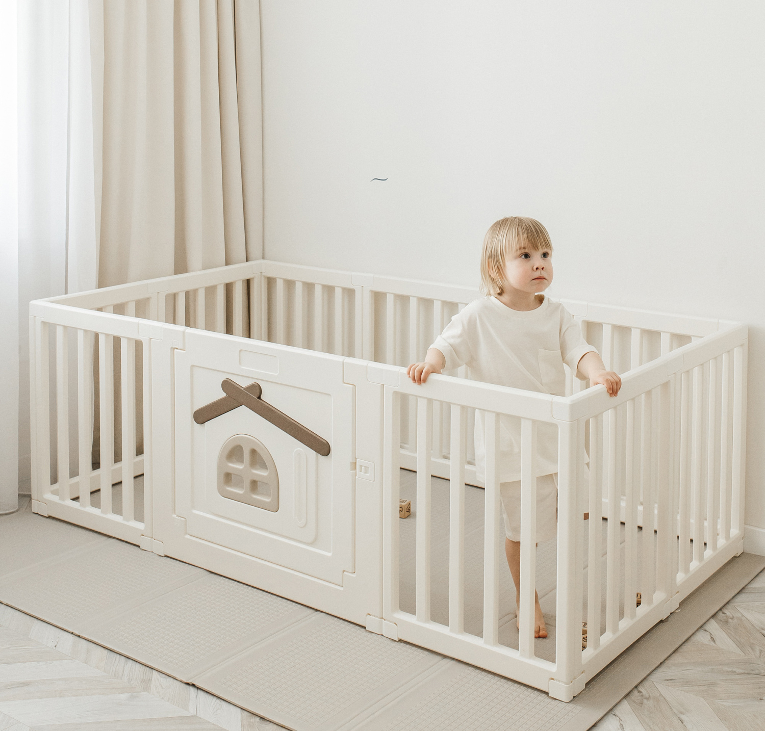 Манеж большой детский игровой  UNIX Kids Classic Tree House 150x130