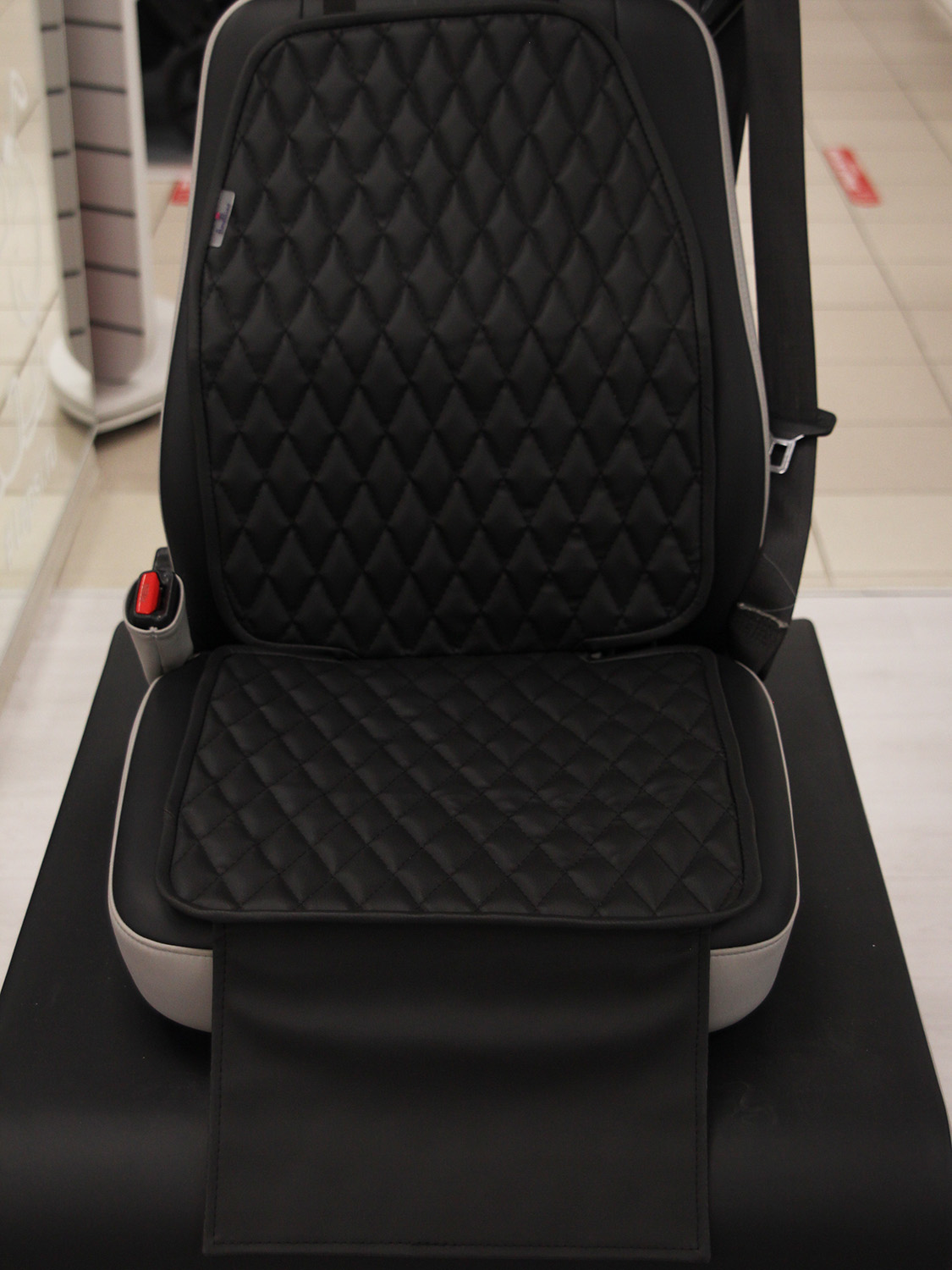 Защита сиденья под детское автокресло Fiorellino UnderSeat