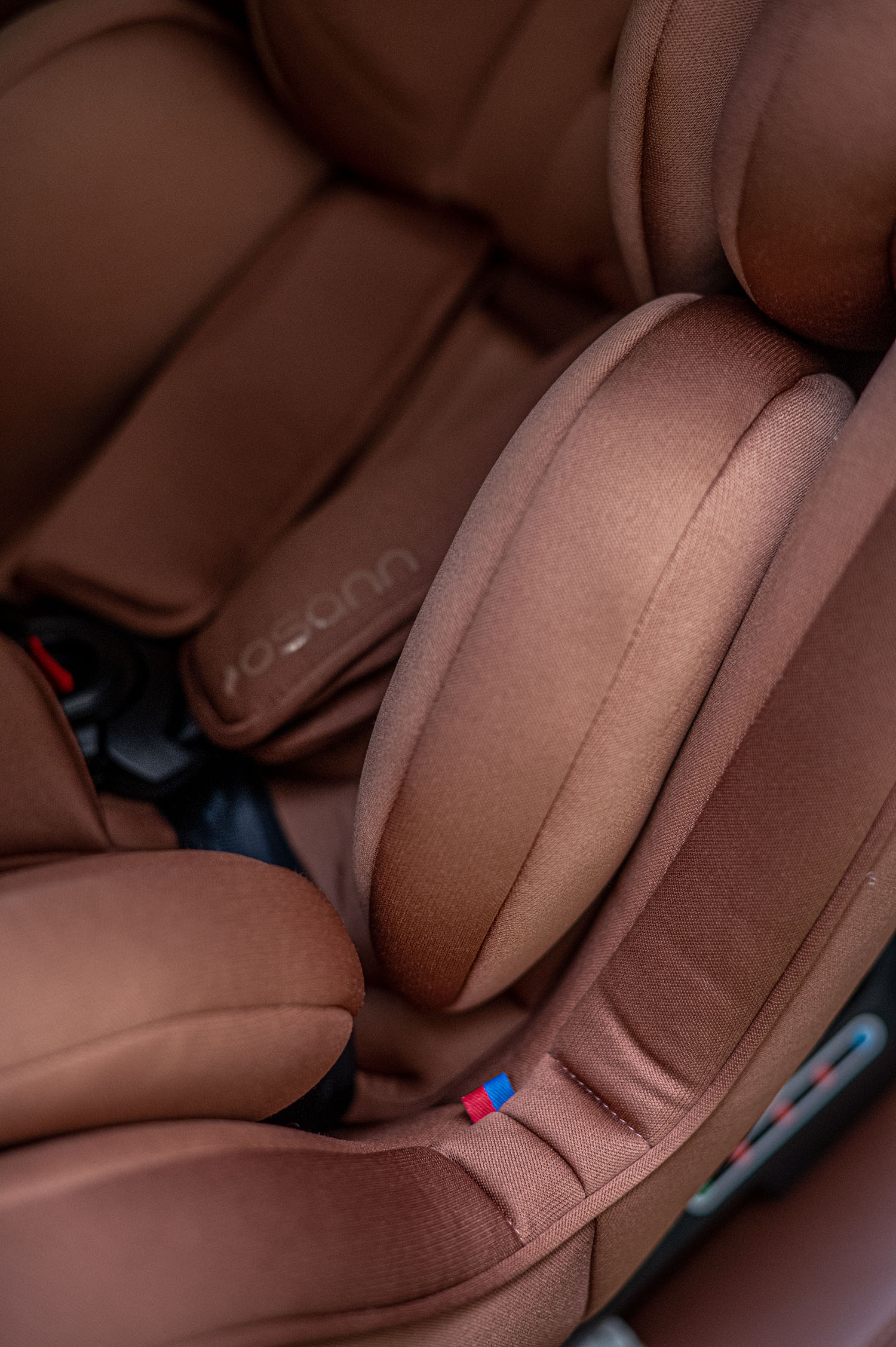 Автокресло 0+/1/2/3 Osann ENO 360°