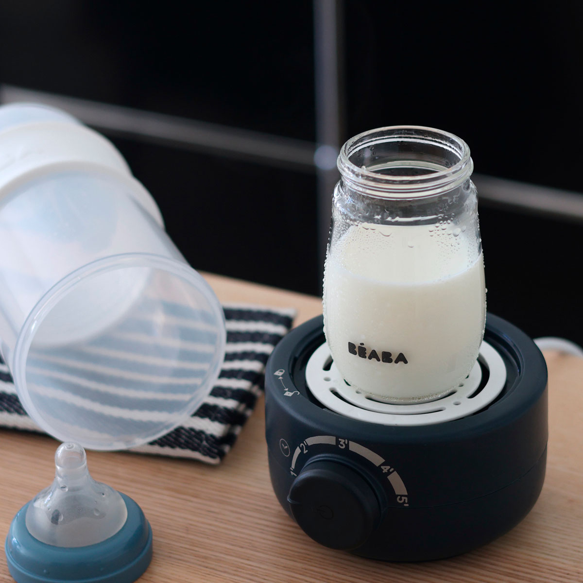 Подогреватель детских бутылочек Beaba 2 в 1 Baby Milk Second