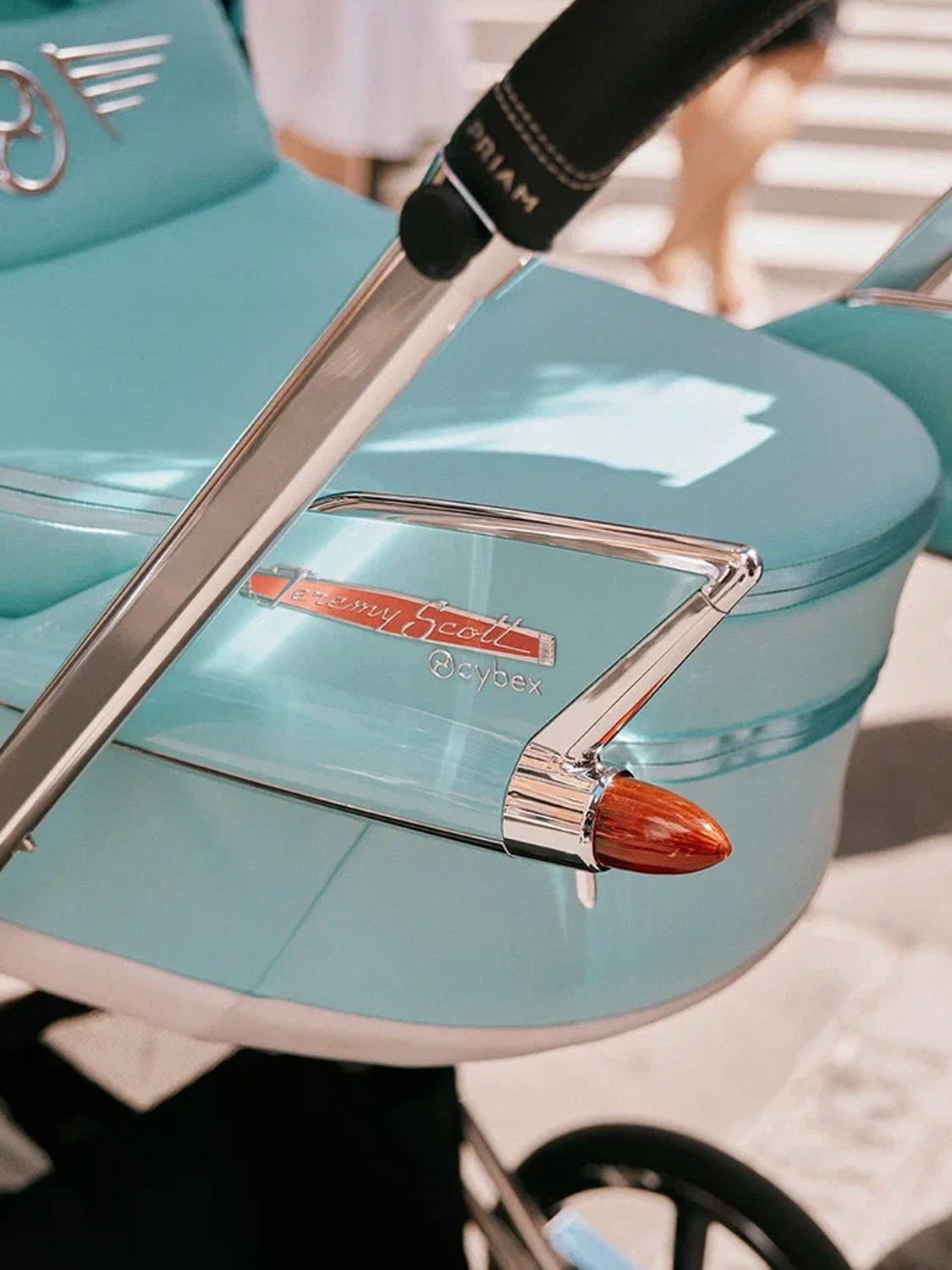Коляска 2 в 1 Cybex Priam IV FE Jeremy Scott Car