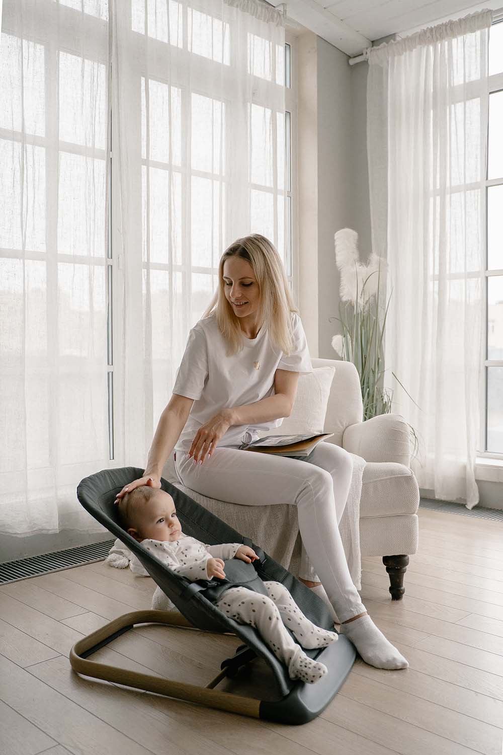 Кресло-шезлонг BABYROX с игрушкой Comfort Mesh