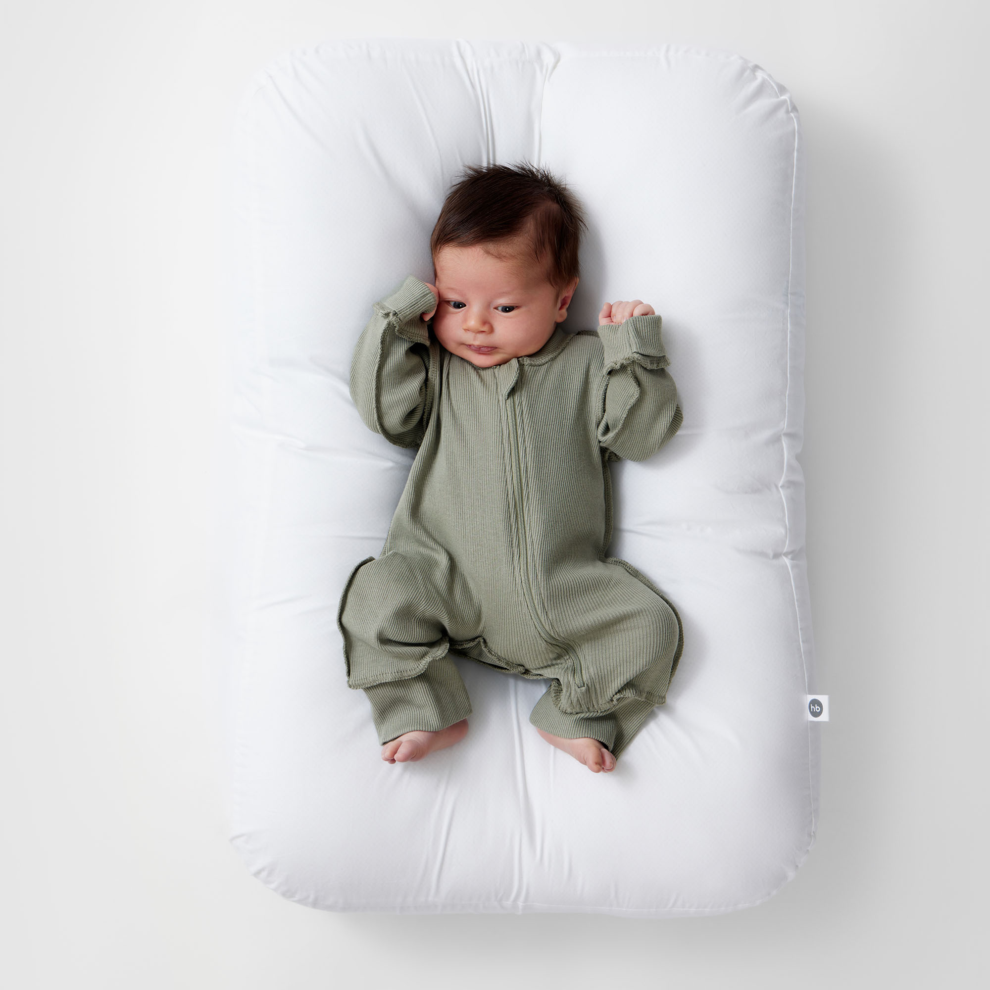 Подушка-кокон для новорожденного Happy Baby со сменными чехлами (2 шт)