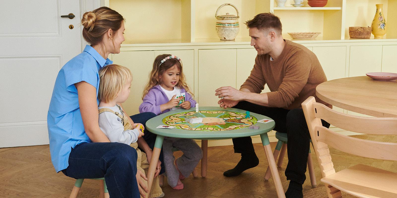 Игровой столик Stokke MuTable