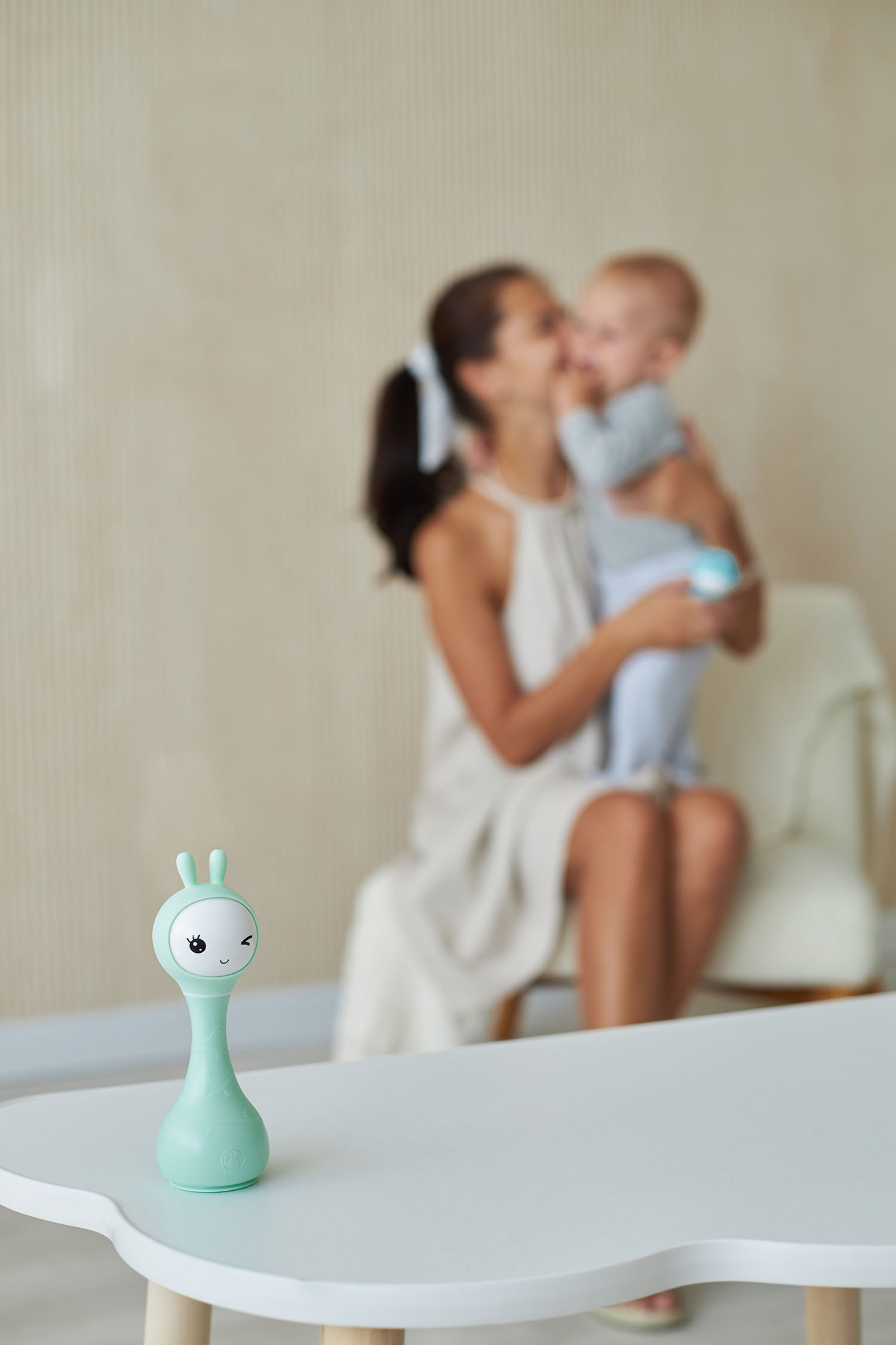 Музыкальная игрушка Alilo Умный зайка R1 мятный 60406