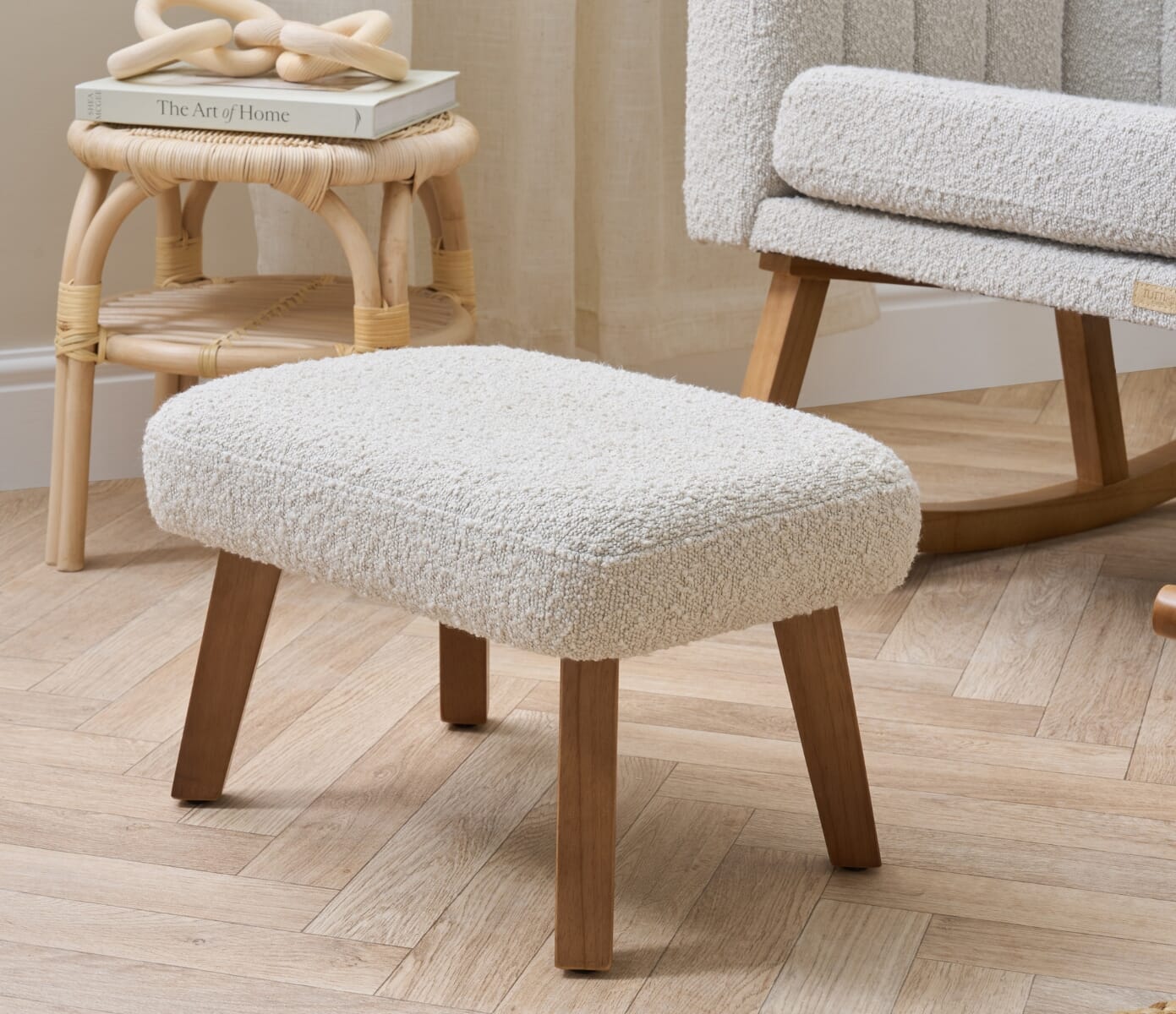 Кресло-качалка Tutti Bambini Jonah Luxe с пуфом для ног