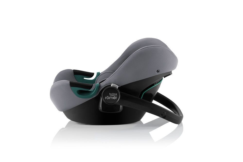 Автокресло 0+ Britax Roemer Baby-Safe 3 i-Size