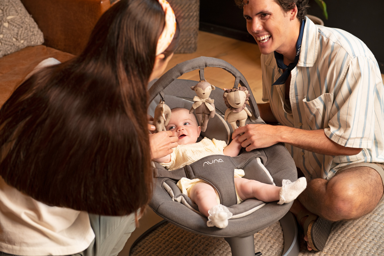 Шезлонг Nuna LEAF GROW