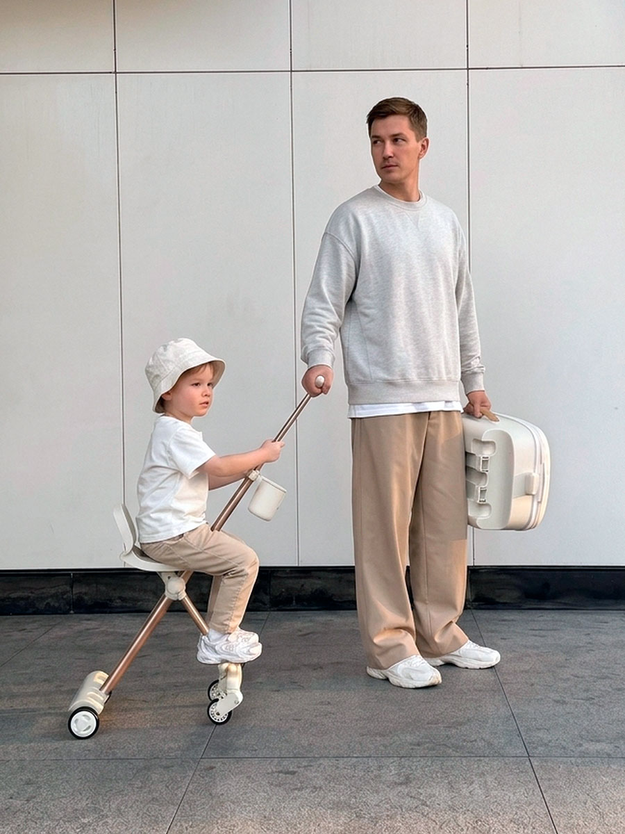 Чемодан Lecoco с детским сиденьем white C-Box-B3