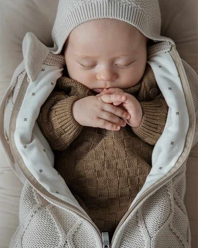 Кокон детский LoomKnits Oliver Топленое молоко