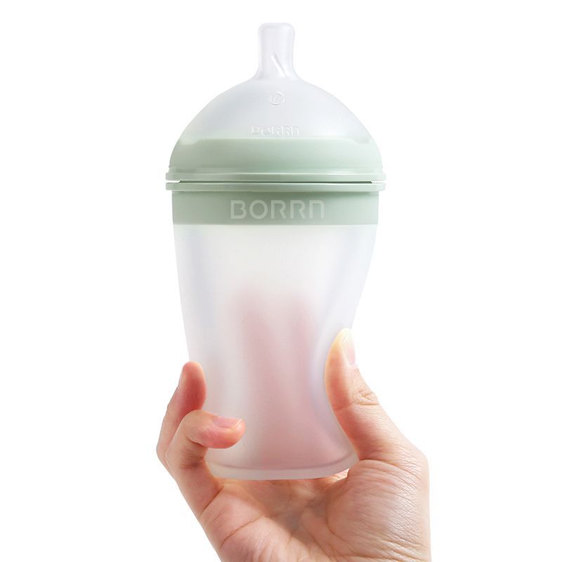 Бутылочка BORRN Baby Feeding Bottle из силикона со средним потоком 240 мл