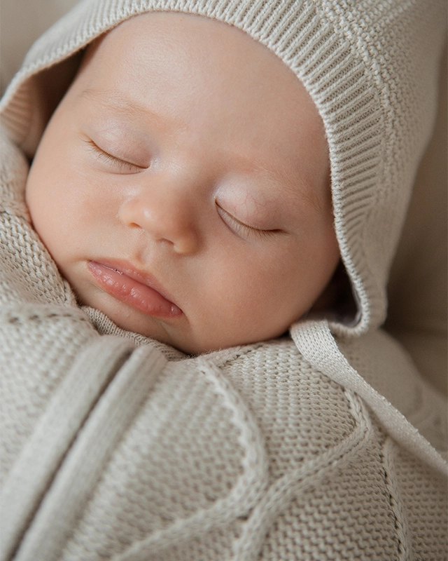 Кокон детский LoomKnits Oliver Топленое молоко