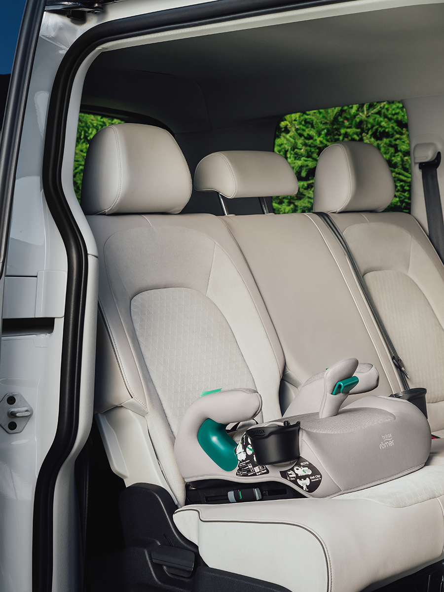 Бустер Britax Roemer TRAVELFIX