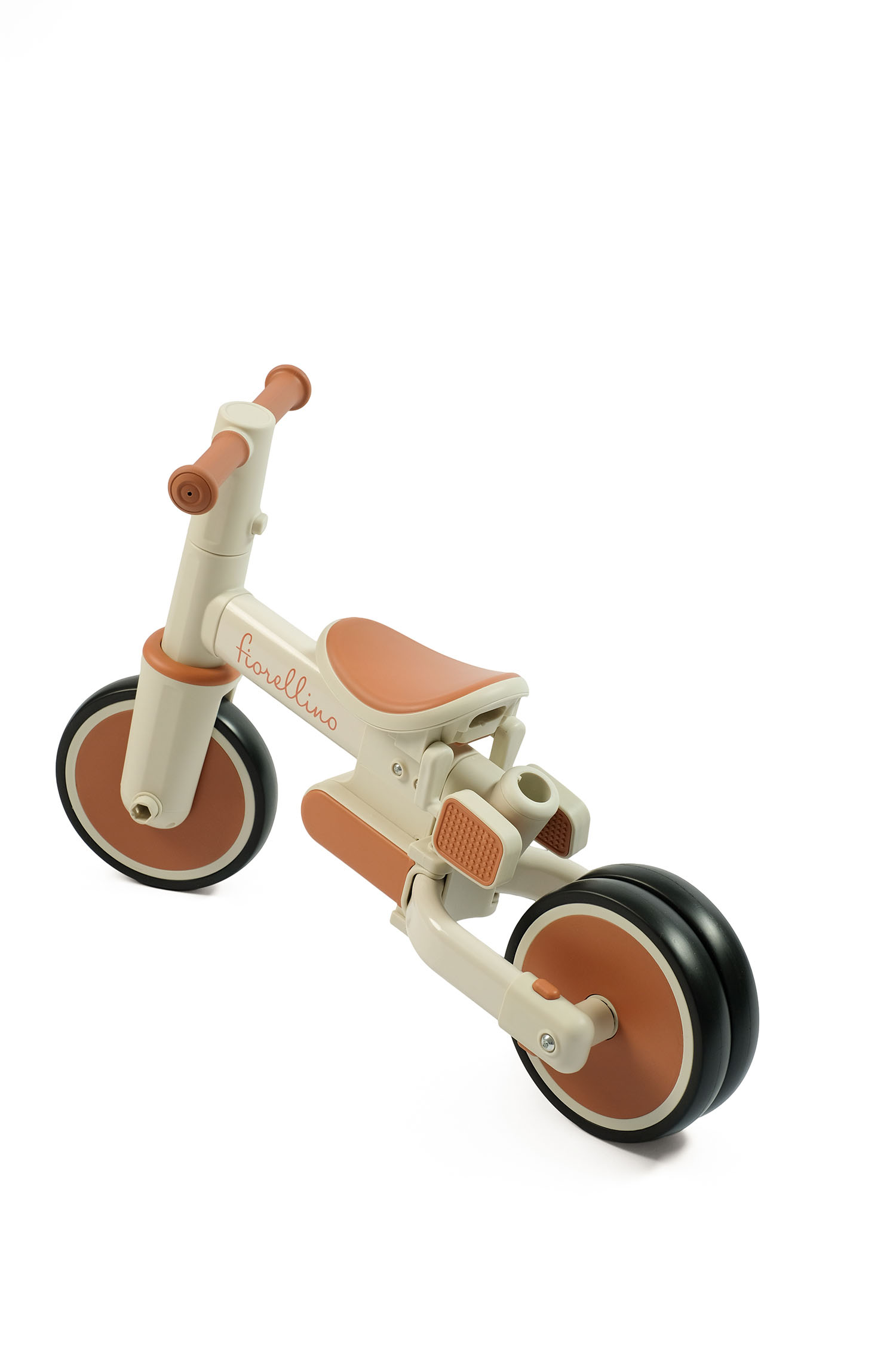 Беговел-каталка Fiorellino beige TS866