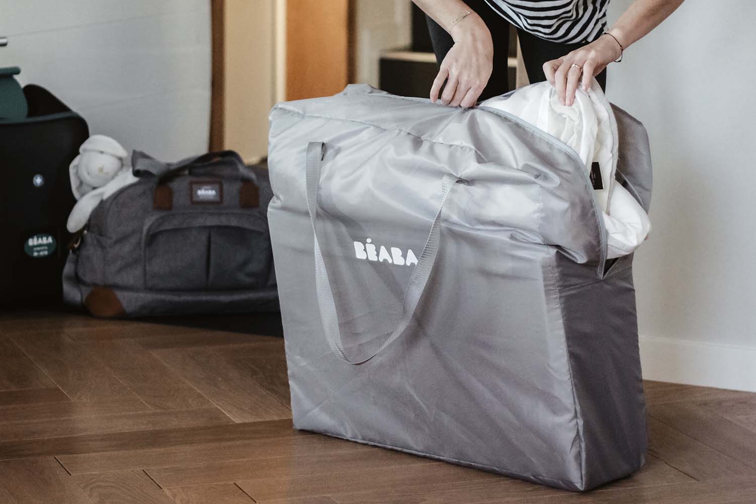 Люлька-кроватка-манеж Beaba 3 в1 Lit Parapluie 946001