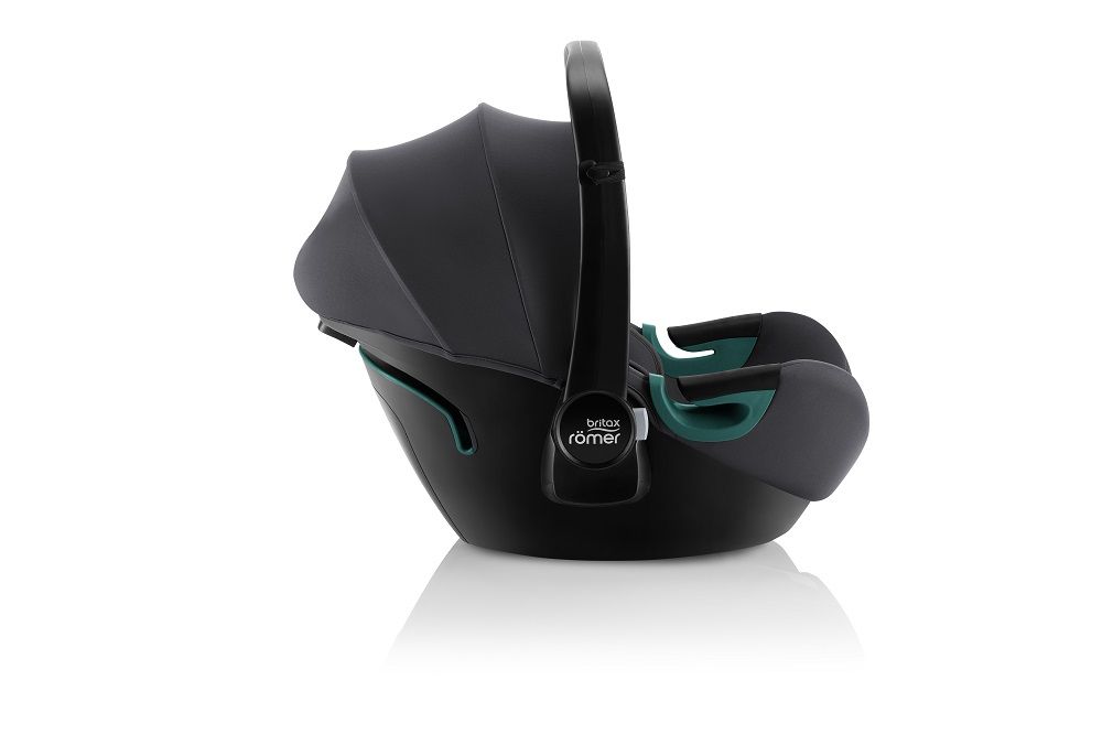 Автокресло 0+ Britax Roemer Baby-Safe 3 i-Size