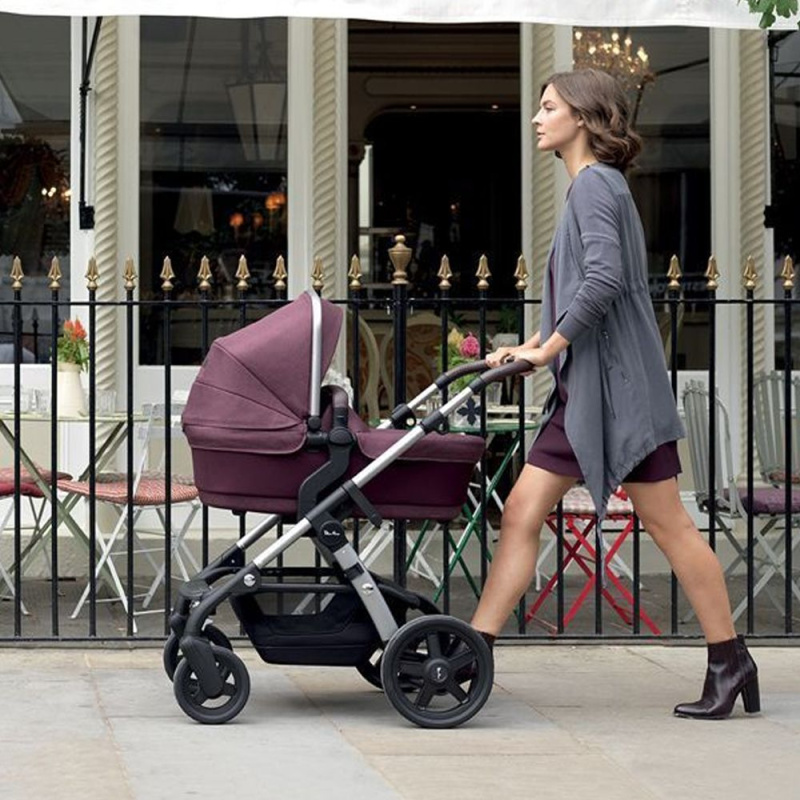 Новинка, превзошедшая все ожидания – модульная коляска 2 в 1 Silver Cross Wave