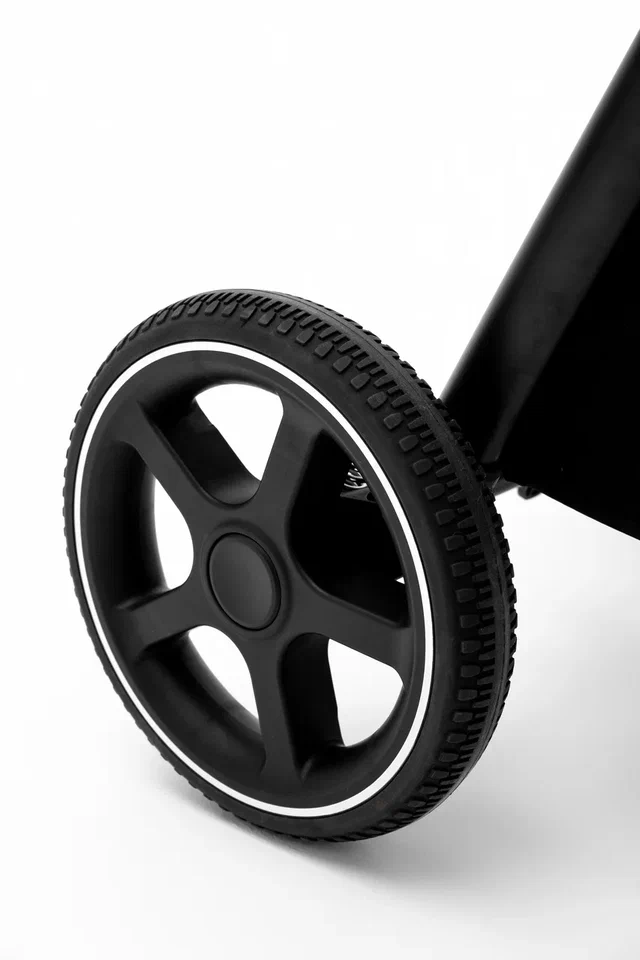 Коляска 2 в 1 Bumprider Apollo с рождения до 22 кг, всесезонная