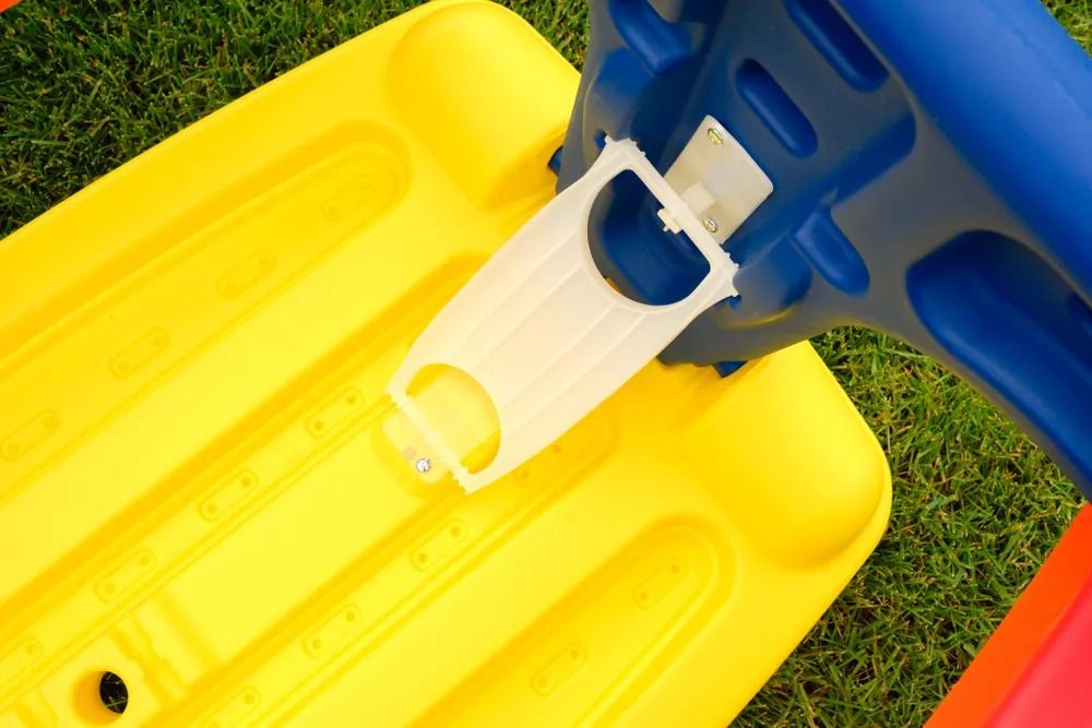 Стол садовый с лавочками UNIX Kids Garden Yellow PTGARDTB100