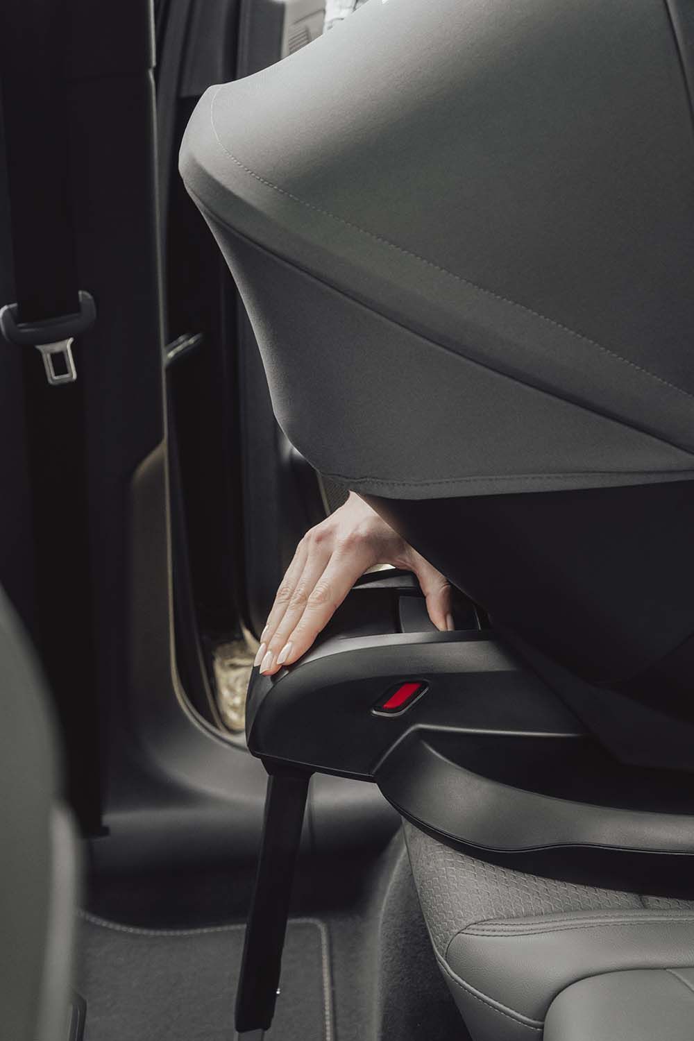 База для автокресла Britax Roemer Baby-Safe Core Base