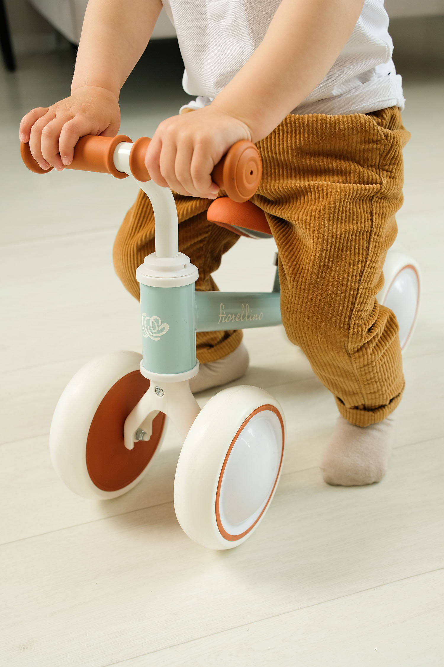 Беговел Fiorellino blue terracotta WB0602