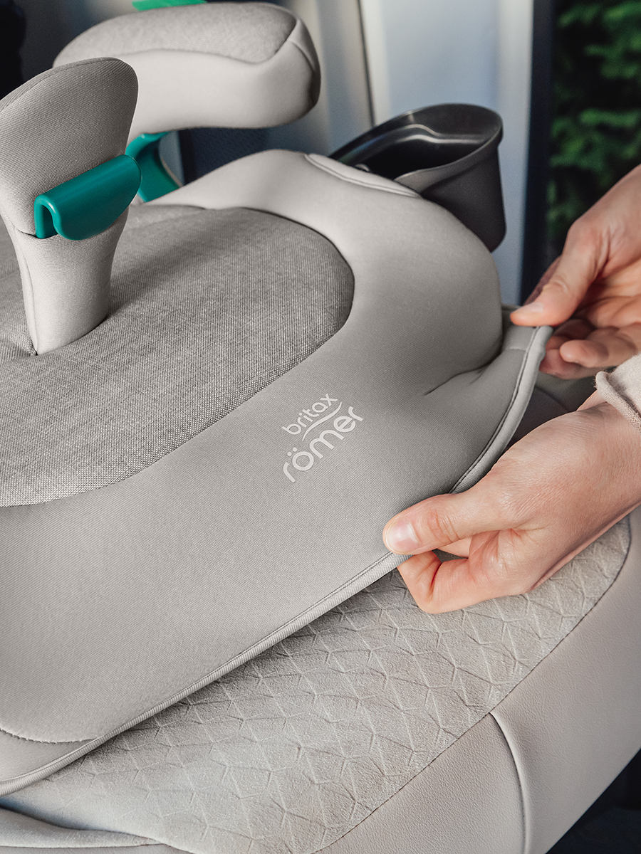 Бустер Britax Roemer TRAVELFIX